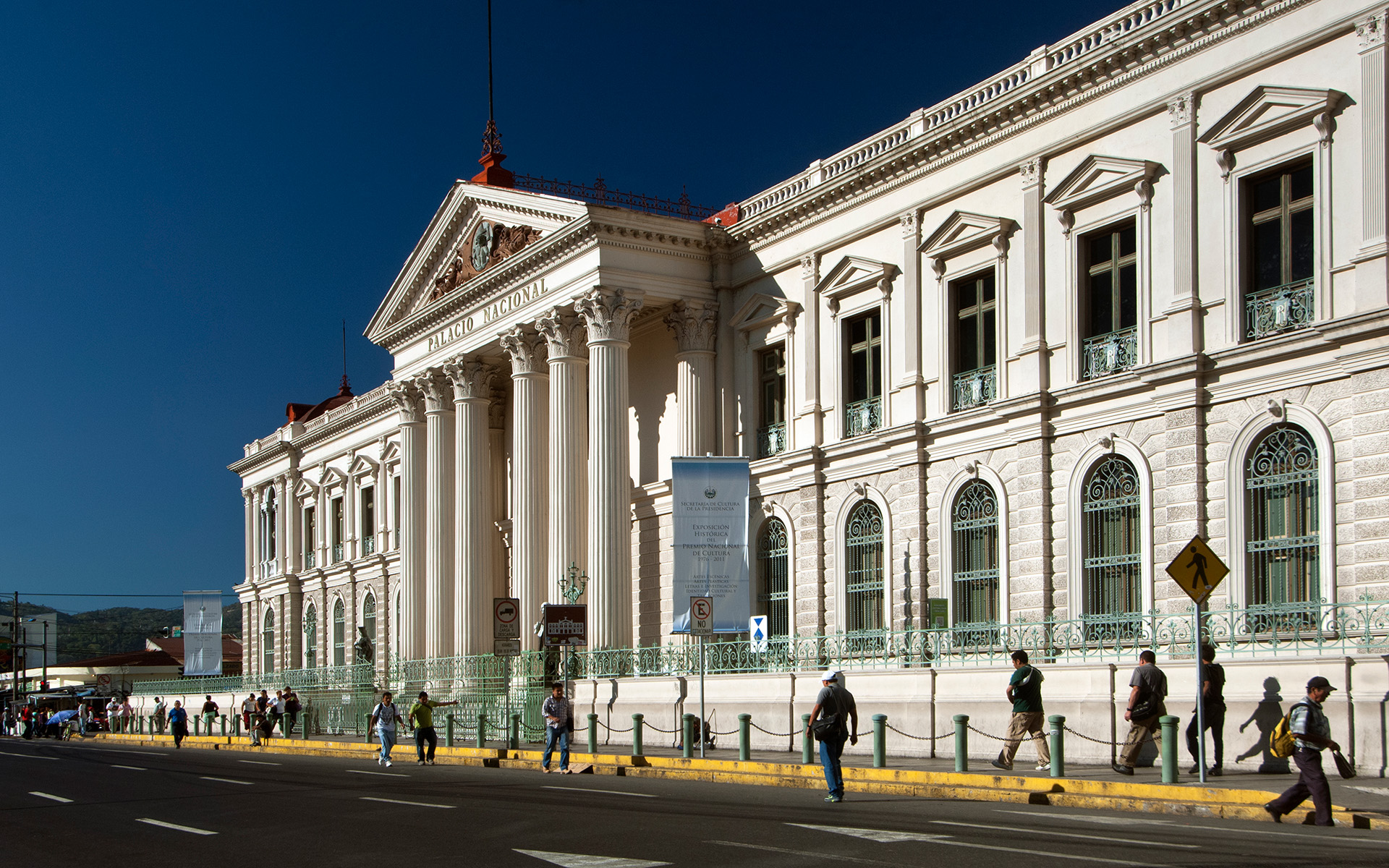 The National Palace in the Plaza Gerardo Barrios, the historic center of San Salvador.